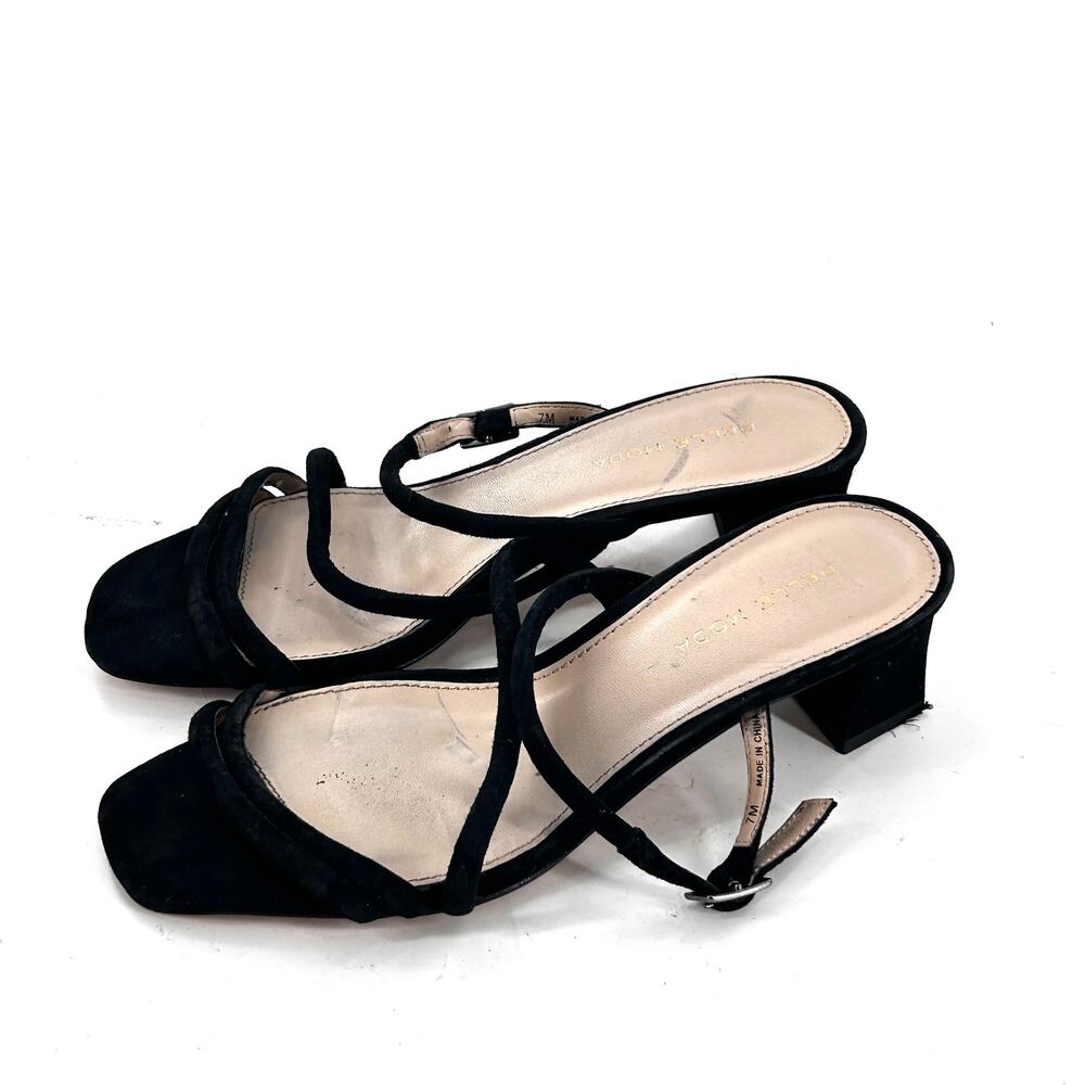 Pelle Moda Block Heels 7 Black Suede NWOT Sandals Pumps Capsule Minimalist